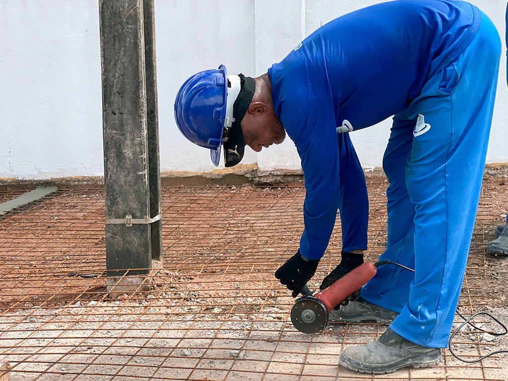 Escola Augusto dos Anjos